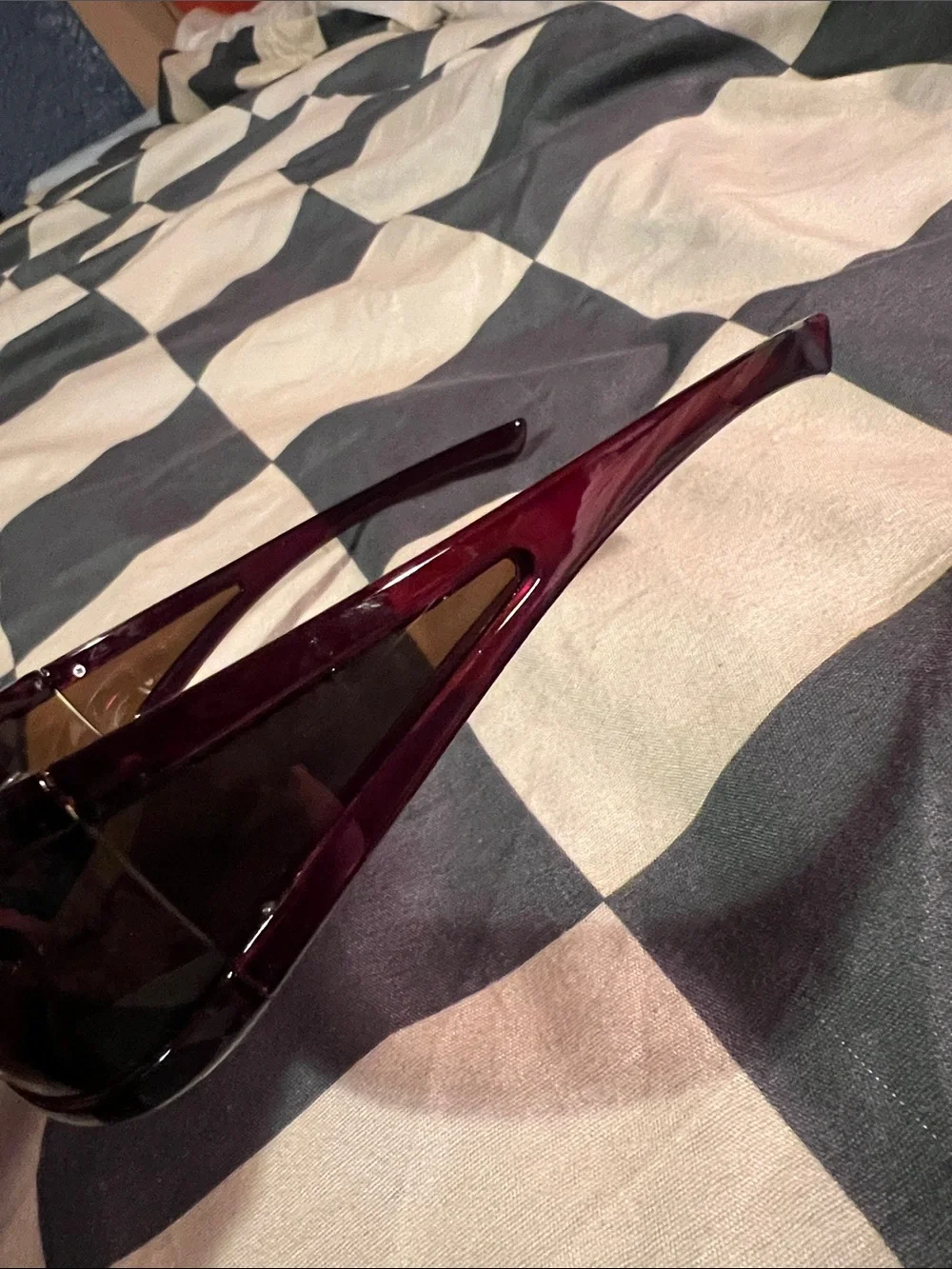 Classic Women's Sunglasses in Dark Red